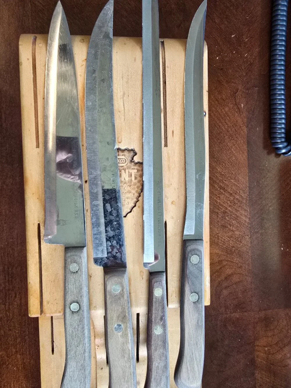 Vintage Ekco Flint Stainless Vanadium Knife Set with Wood Block USA Made